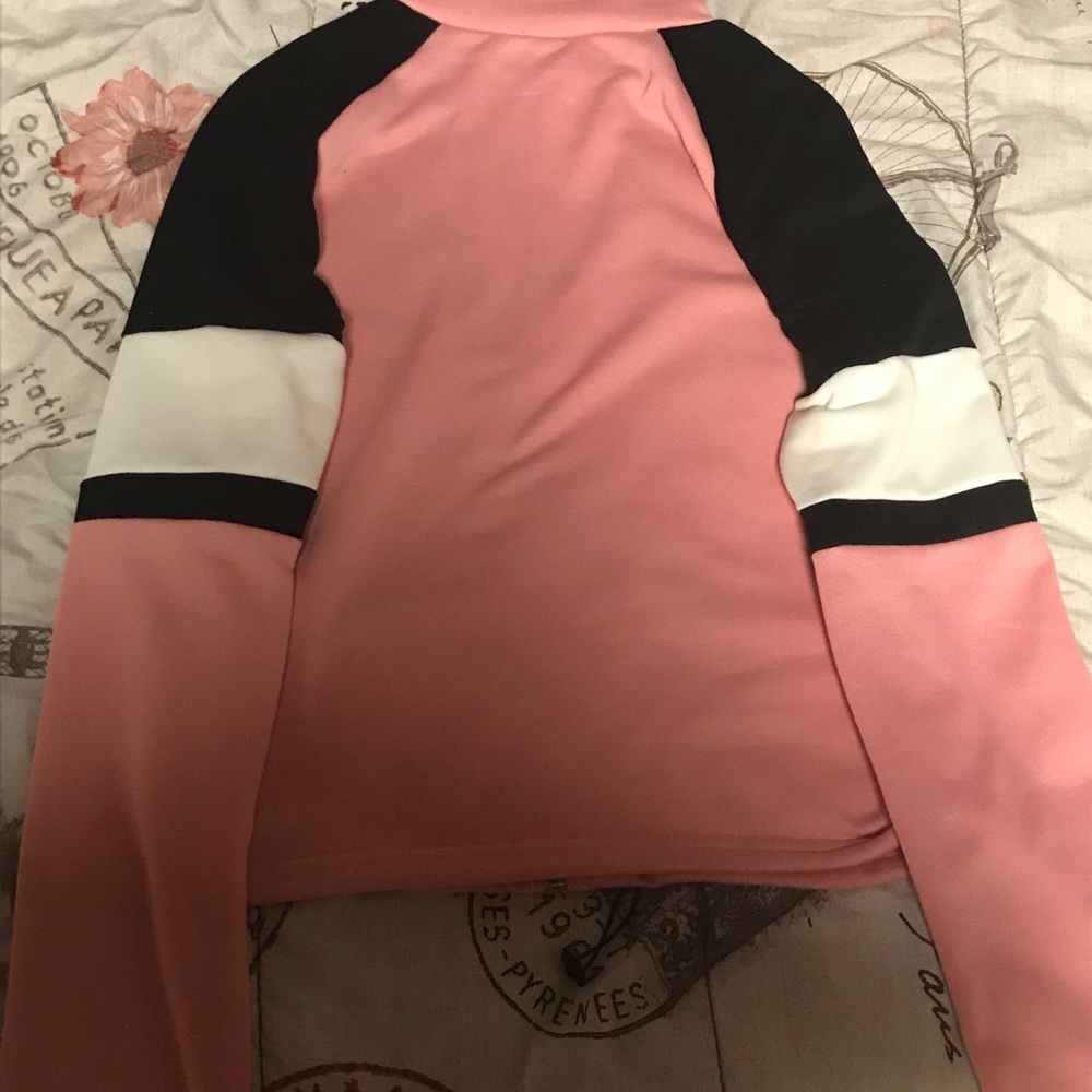 Sweater - Picture 3 of 3